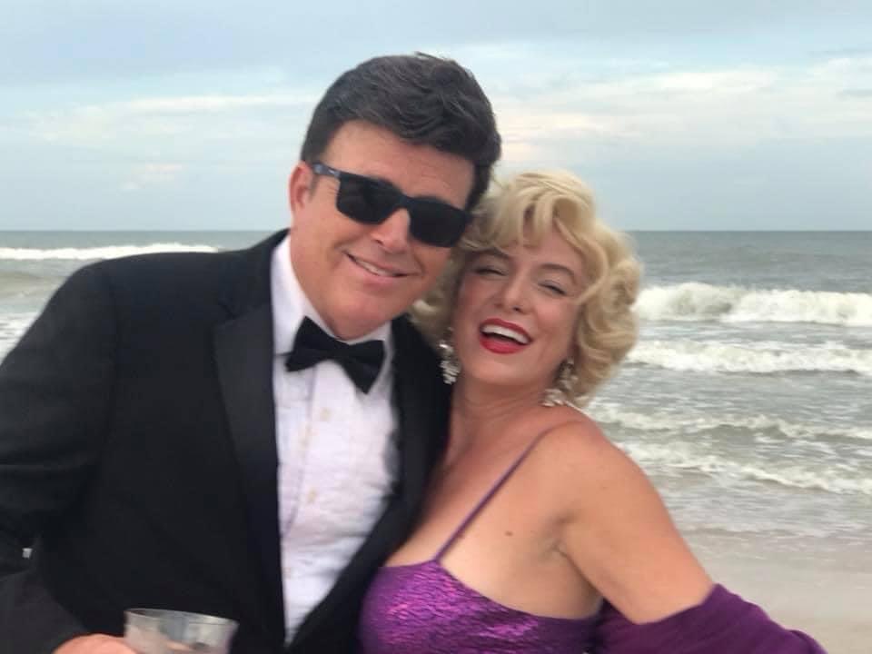 Martin & Monroe at the beach